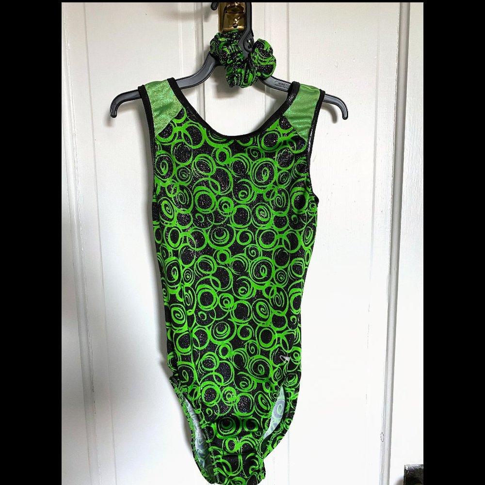 Dreamlight bright green and black leo, AS. Like ne